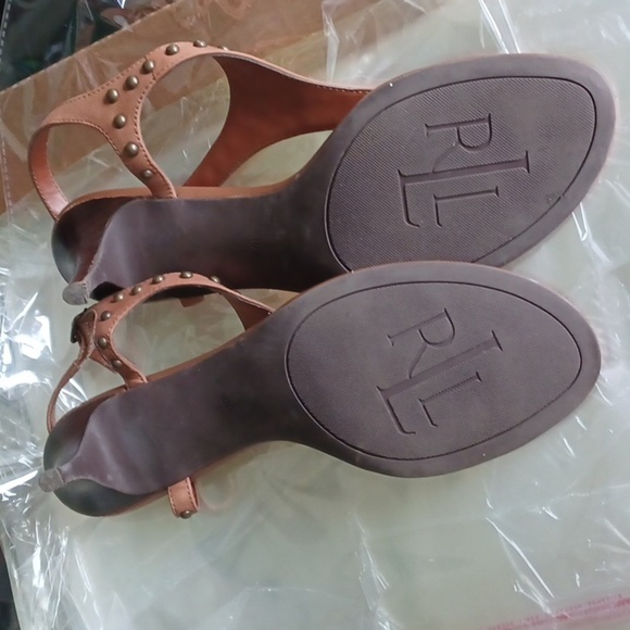 Must Have Lauren Ralph Lauren Low Heel Studded Sandal in Brown! - Picture 4 of 5